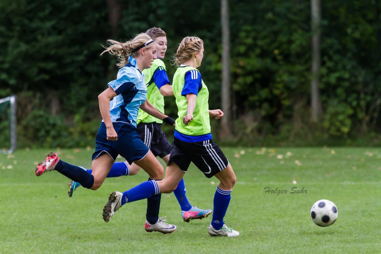 Bild 91 - Frauen SV Neuenbrook/Rethwisch - SG Ratekau Strand 08 : Ergebnis: 0:3